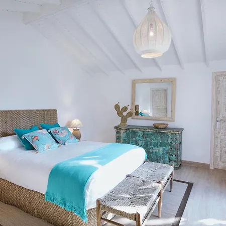 Villa Lily